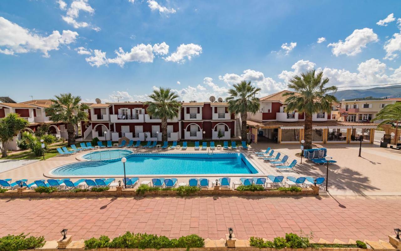 Yakinthos Hotel ลากานาส ภายนอก รูปภาพ